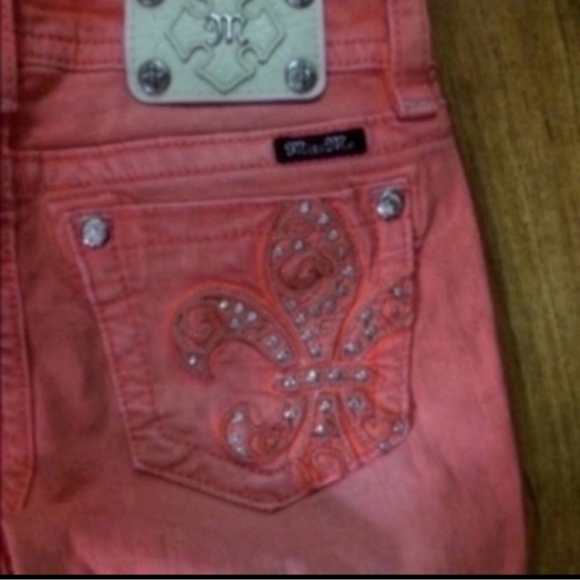 Gorgeous Miss Me skinny jeans - Picture 1 of 3